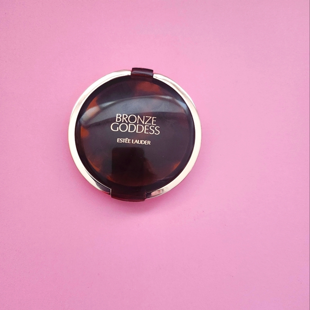 Estée Lauder Bronze Goddess Highlighting Powder Gelée – 02 Solar Crush Brand New